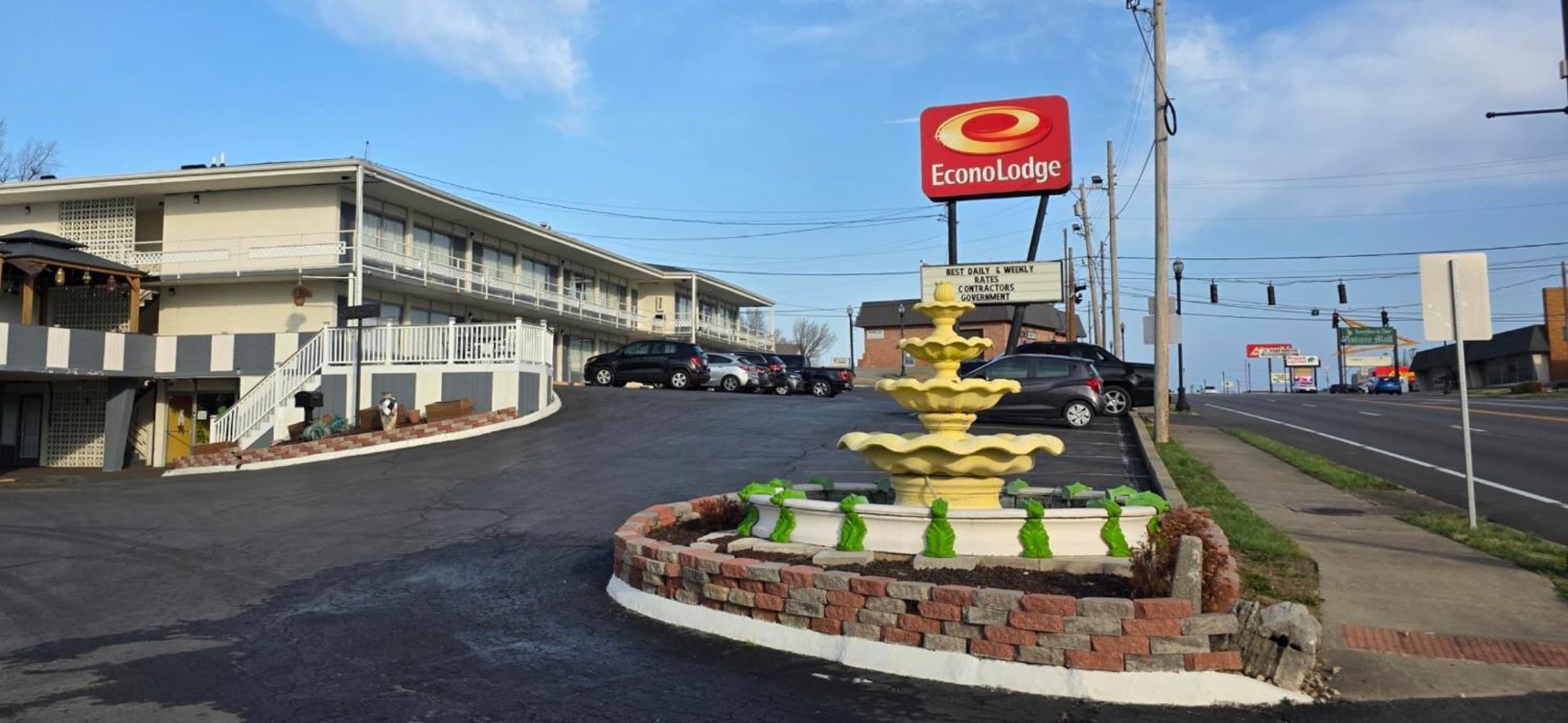 Radcliff Econo Lodge Fort Knox מראה חיצוני תמונה