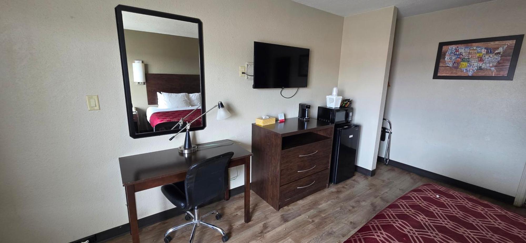 Radcliff Econo Lodge Fort Knox מראה חיצוני תמונה