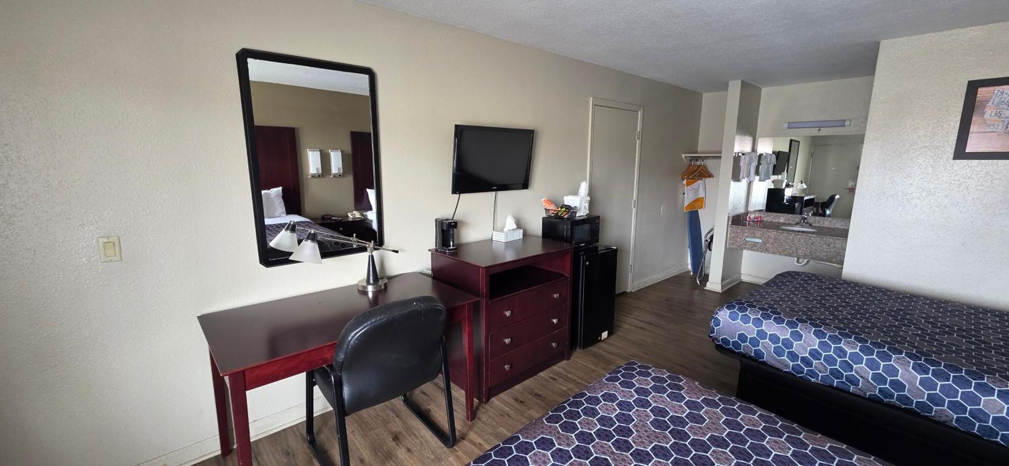 Radcliff Econo Lodge Fort Knox מראה חיצוני תמונה