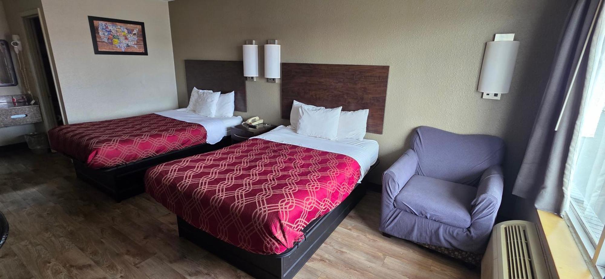 Radcliff Econo Lodge Fort Knox מראה חיצוני תמונה